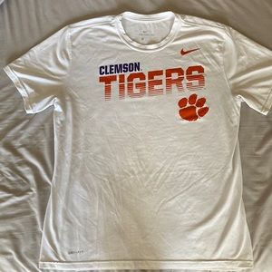 Clemson Tigers Men’s Nike Dri-Fit T-Shirt - sz Large